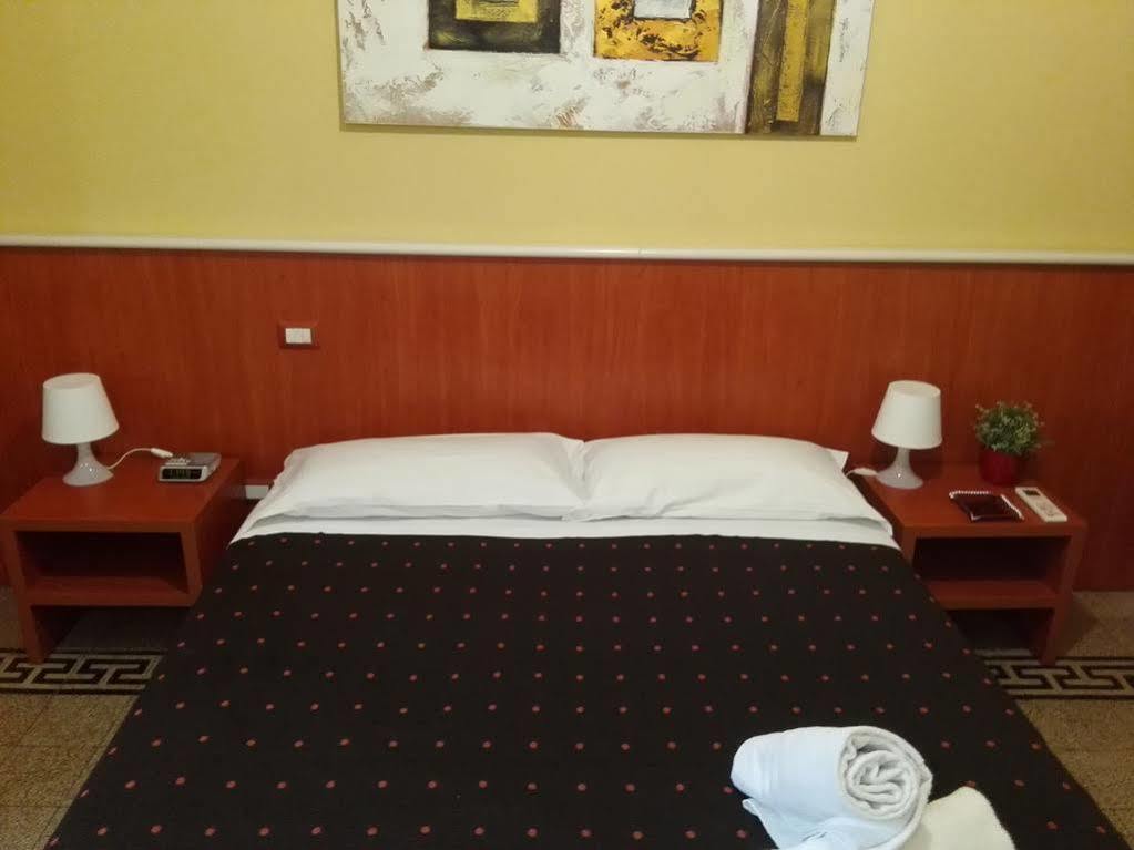 Domus Carmanello Hotel *
