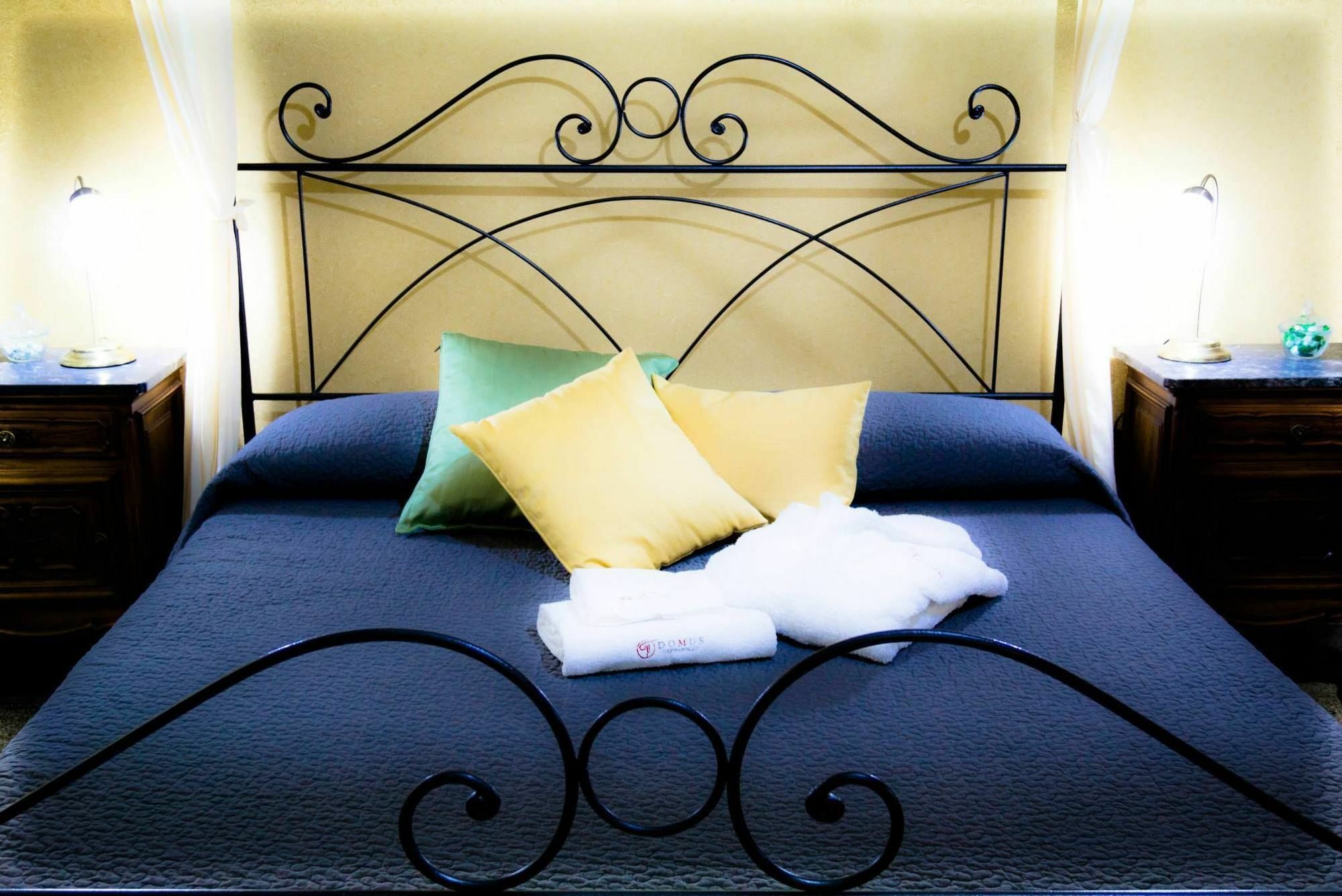 Domus Carmanello Hotel Rome